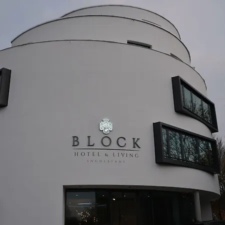 Block & Living Отель 4*