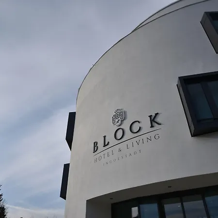 Block & Living Otel