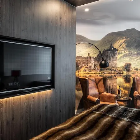 Block & Living Hotel 4*